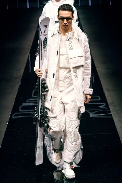 Look 124